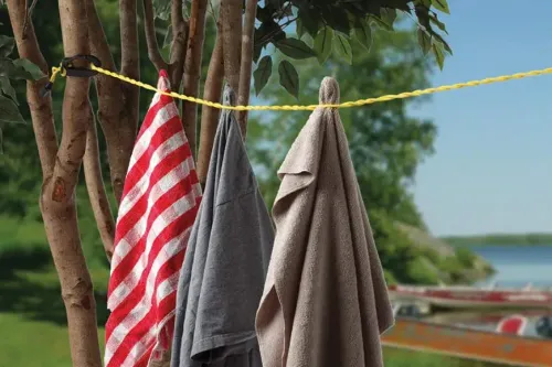 Coghlan's Bungee Clothesline